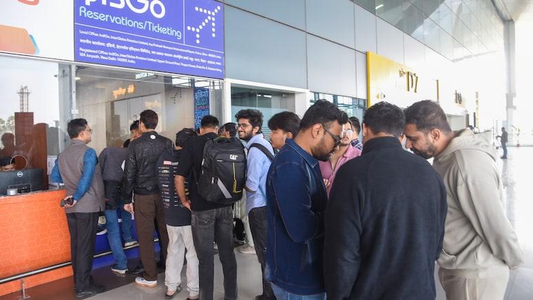 DGCA Sacks 4 Flight Inspectors Overseeing IndiGo Operations