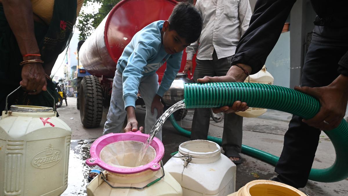 After water contamination tragedy, Madhya Pradesh CM orders safe supply for all