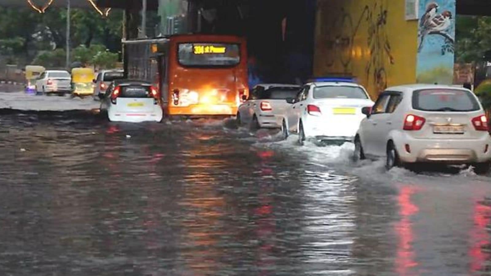 Gusty winds touch 80 kmph in Delhi amid rain, thunderstorm; Safdarjung tops list