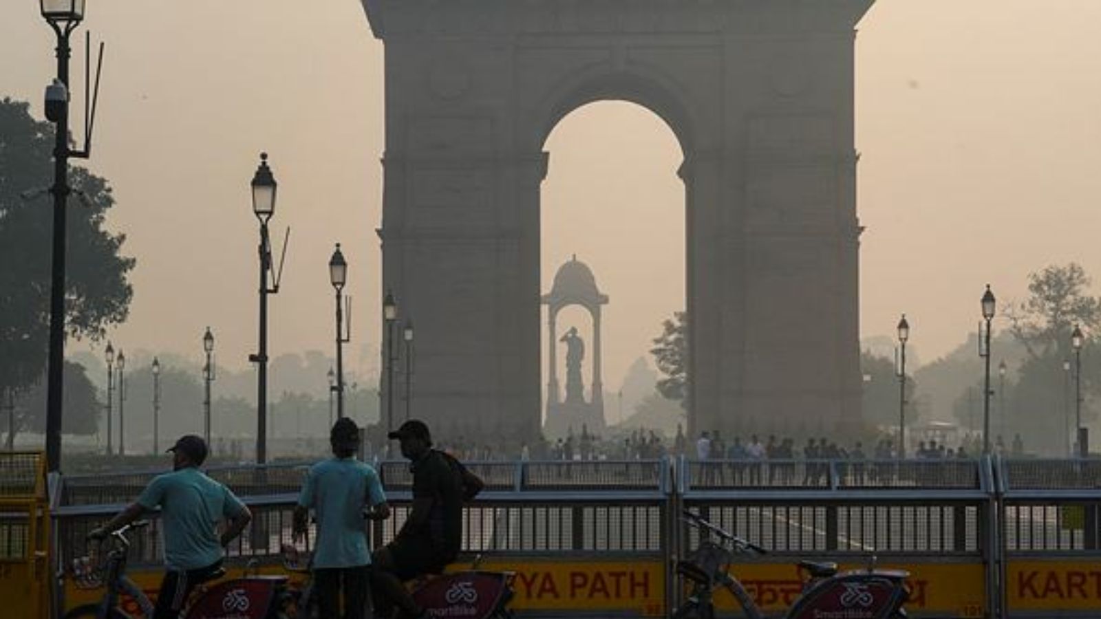 Delhi’s air quality improves to ‘poor’ category today, expected to worsen day ahead of Diwali