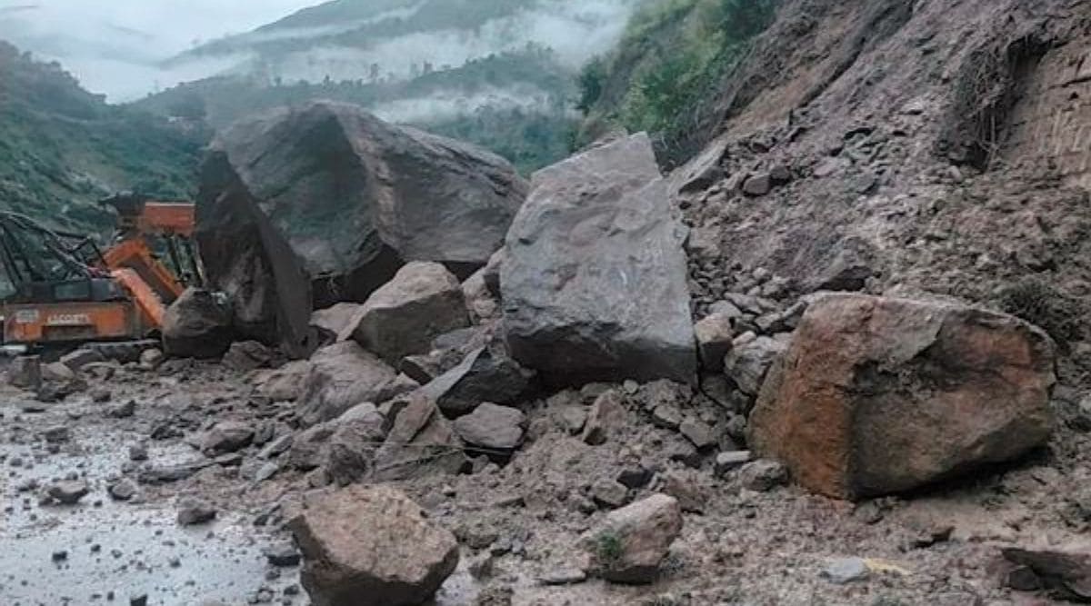 India Weather Update: Heavy rainfall forecast over parts of UP, Uttarakhand; Amarnath Yatra halted after landslide