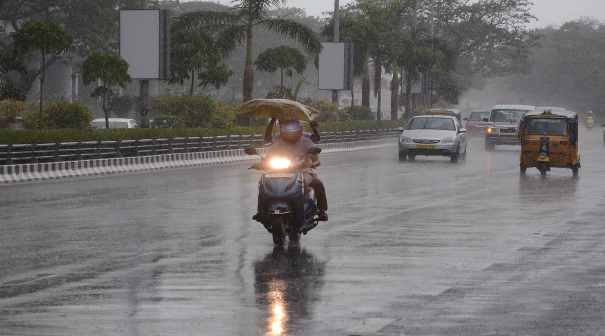 IMD predicts heavy rainfall in parts of South India; Red alert for coastal Karnataka