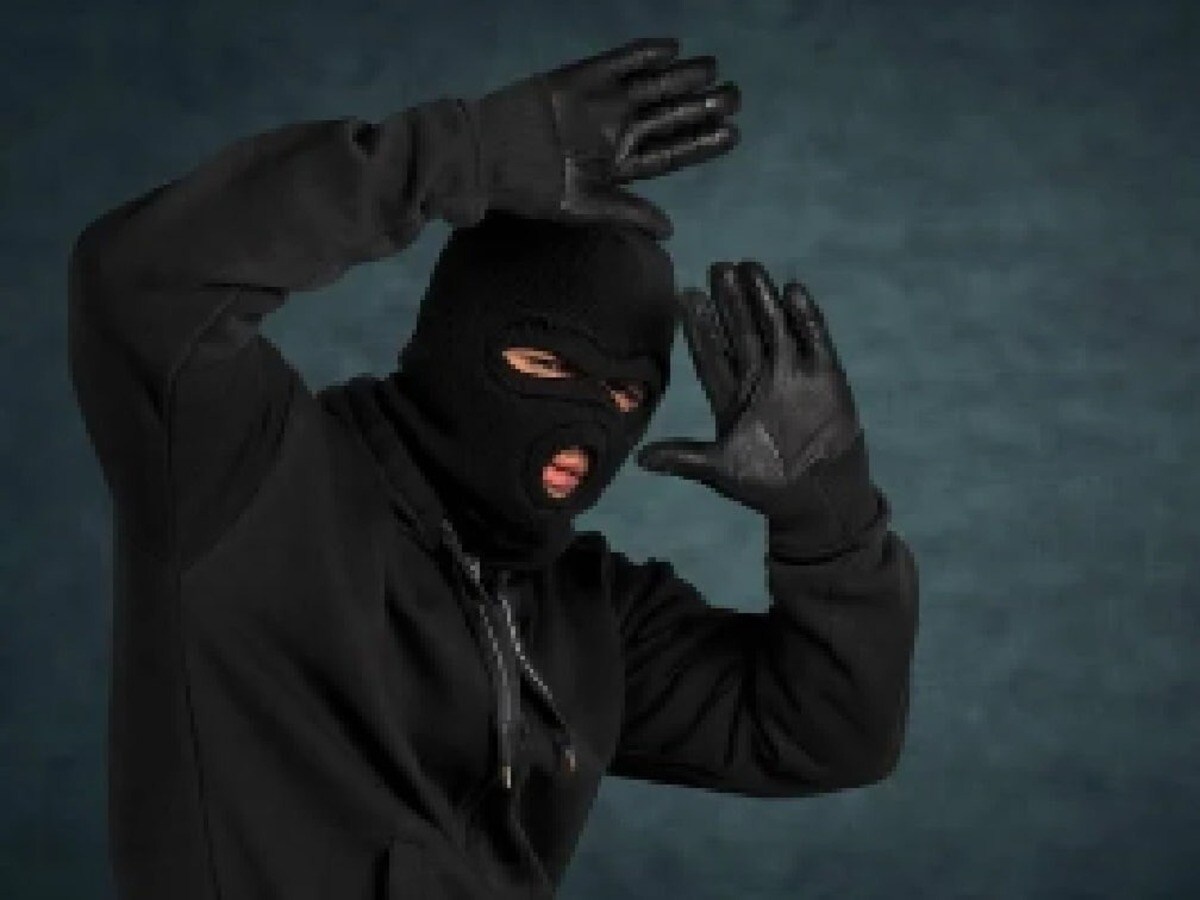 राजस्थान: गजब है! चोरों ने SDM का घर भी नहीं छोड़ा, दिनदहाड़े 5 मिनट में लूटी लाखों की ज्वेलरी