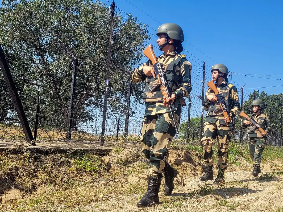 ‘पाक की जेल में महिला से लगा बैठा दिल’, आंध्रा का युवक बॉर्डर पार करने की कोशिश में बीकानेर से पकड़ा
