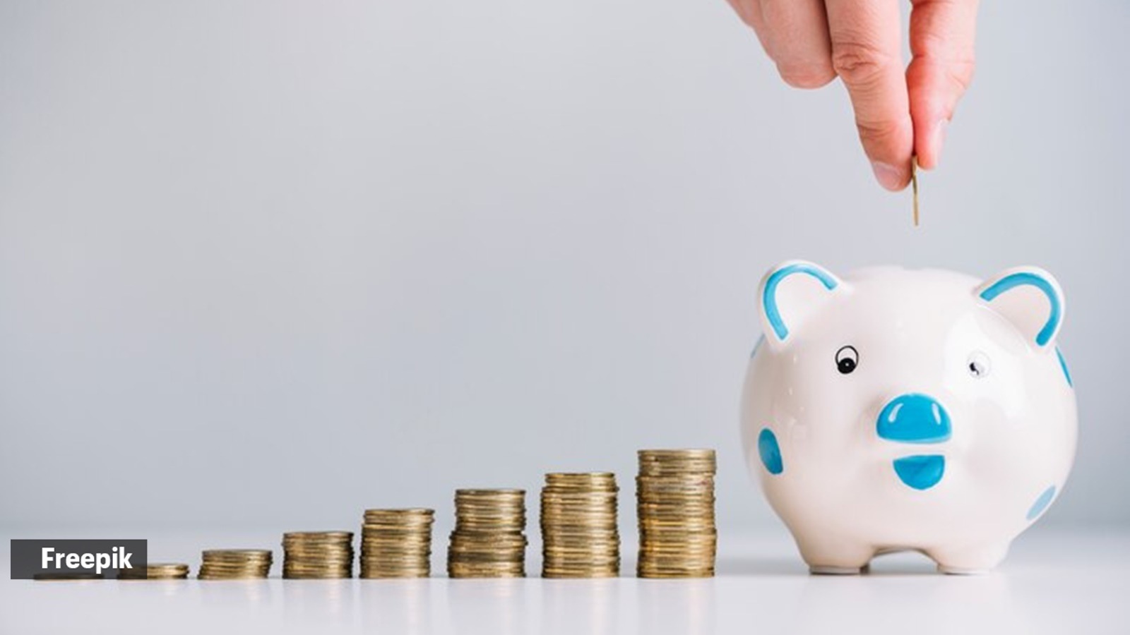 7 Effective Steps to Declutter Your Finances In 2025