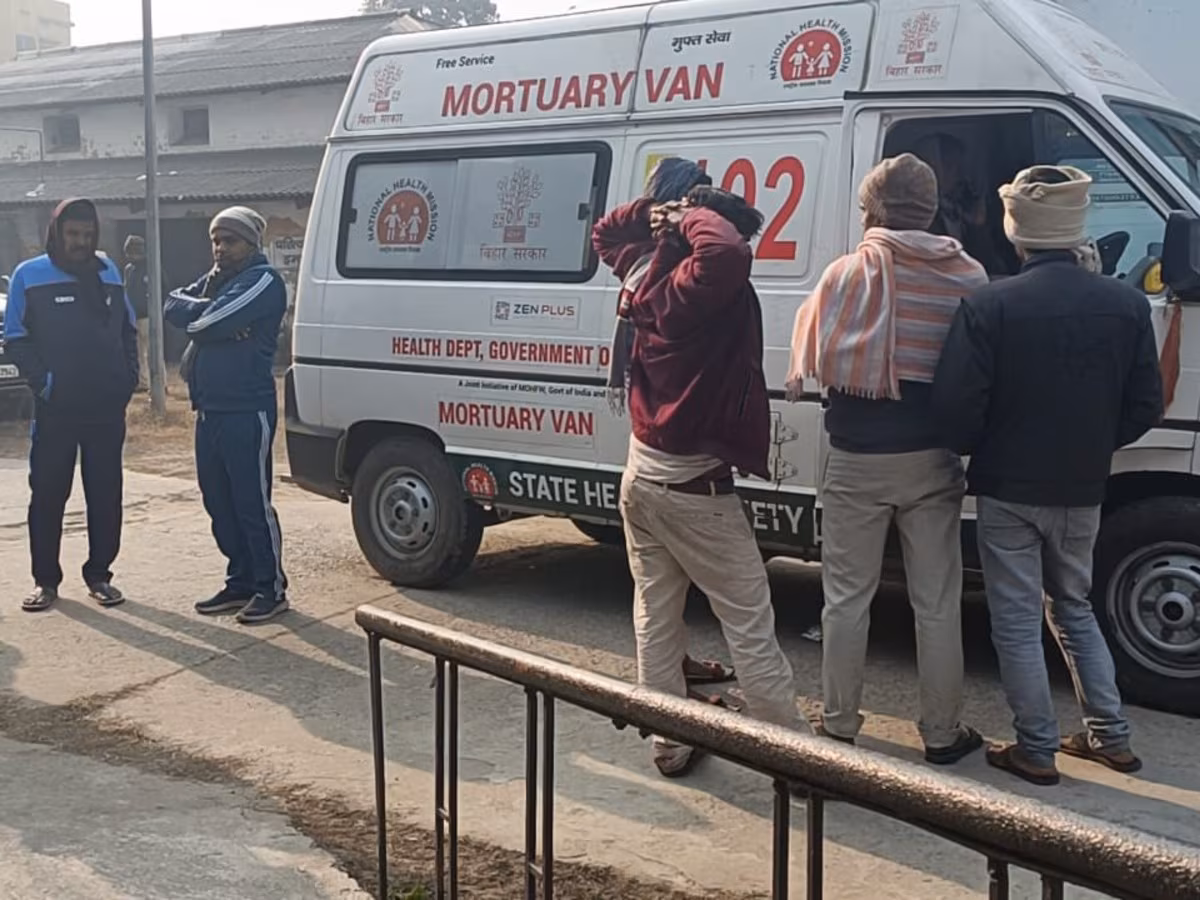 घर में टीवी देख रही छात्रा की गोली लगने से कैसे हो गई मौत, साजिश या हादसा?