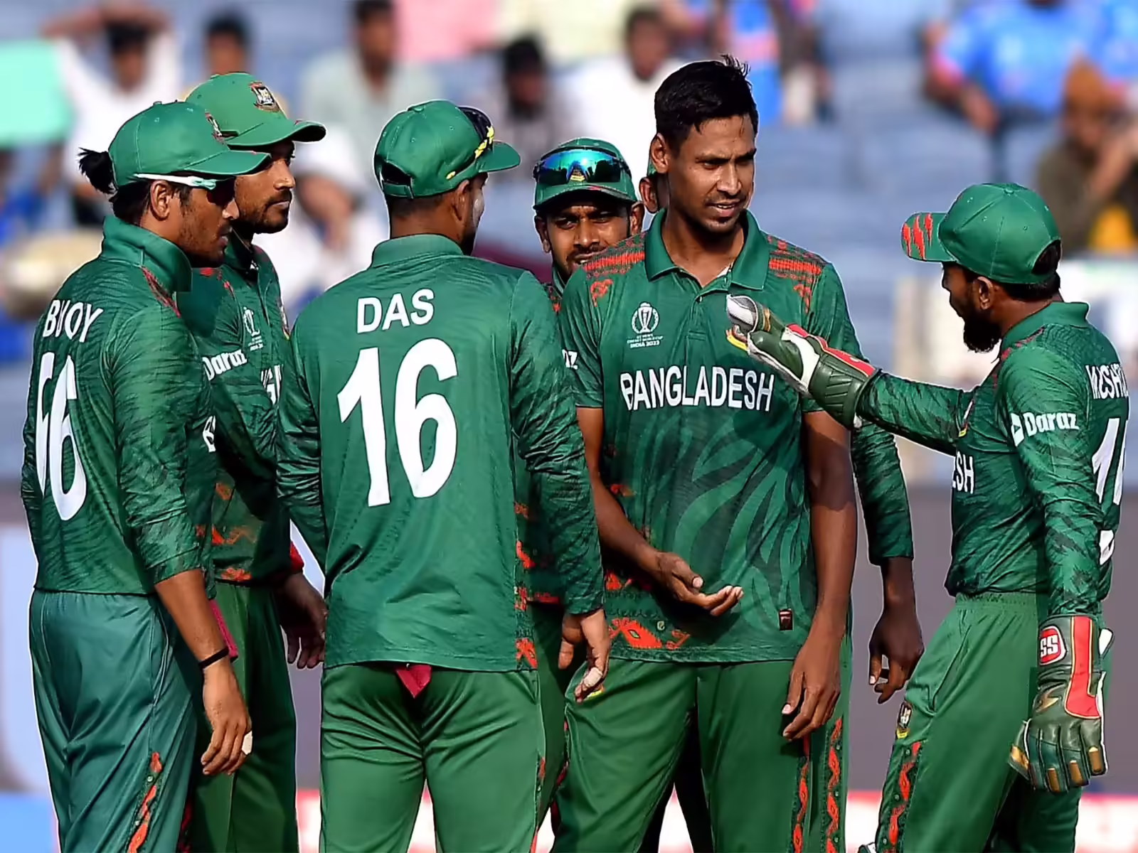 Bangladesh cricket crisis: BPL to resume after day-long drama; sacked BCB director apologises