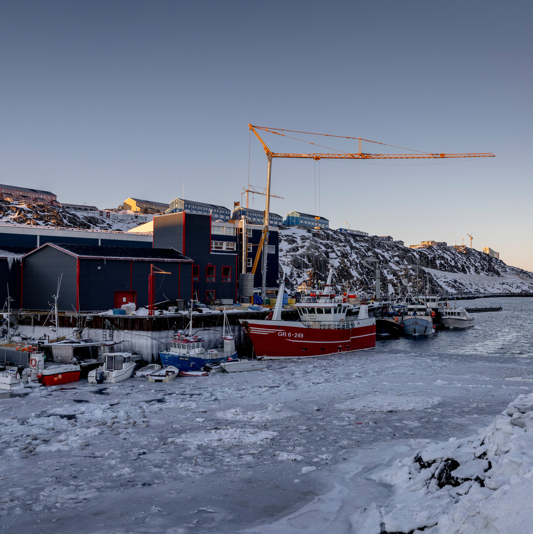 If U.S. Were to Invade Greenland, ‘NATO Would Be Stuck’