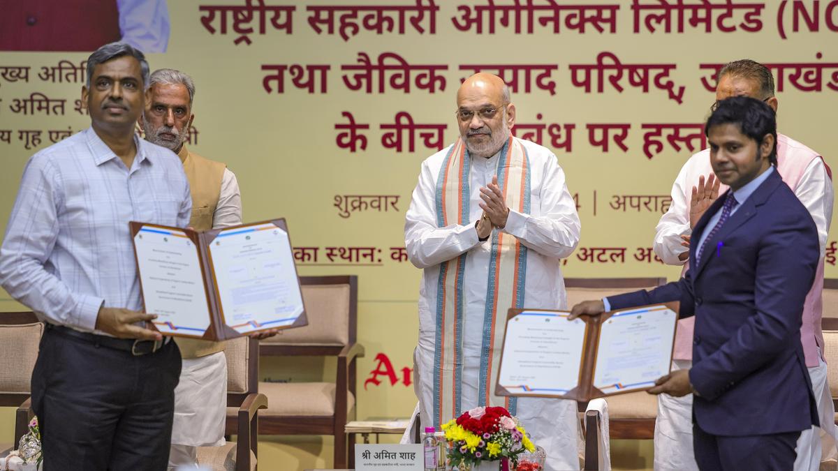 Fertilizers are source of several diseases; switch to organic farming, says Amit Shah  