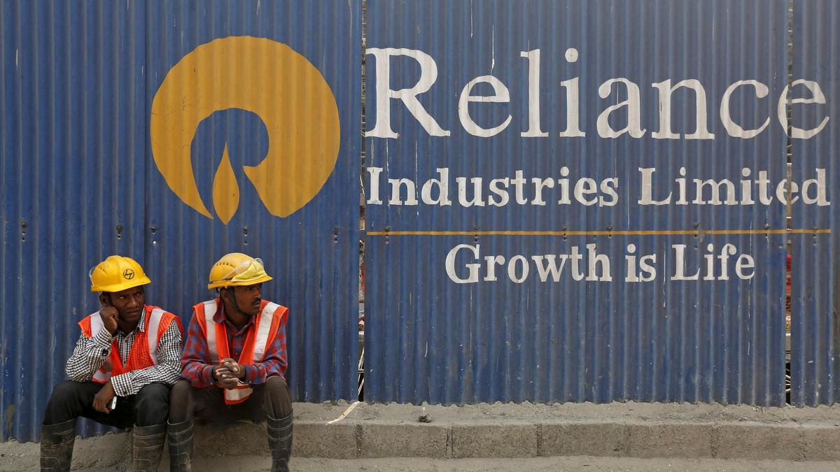 Awaiting clarity, will consider buying oil in a compliant manner: RIL on Venezuelan oil