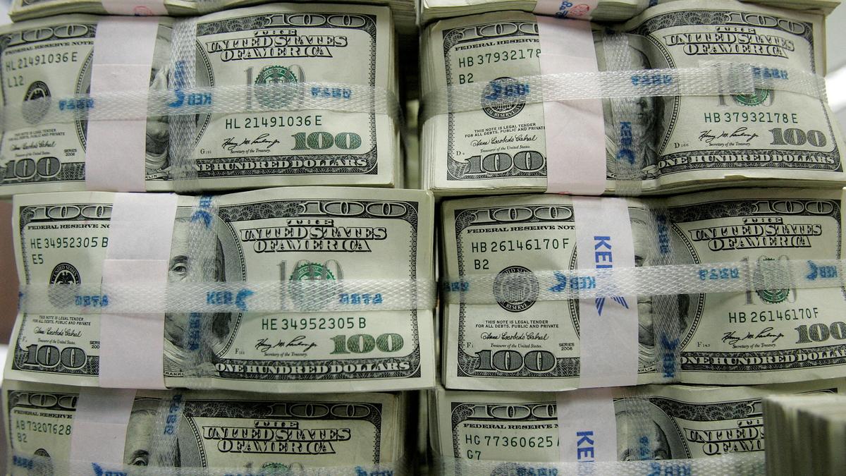 Forex reserves jump $1.68 bn to $688.94 billion