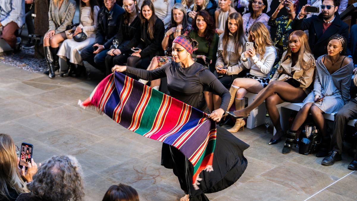 Tamil Nadu’s Bhavani jamakkalam receives red carpet welcome at London Fashion Week