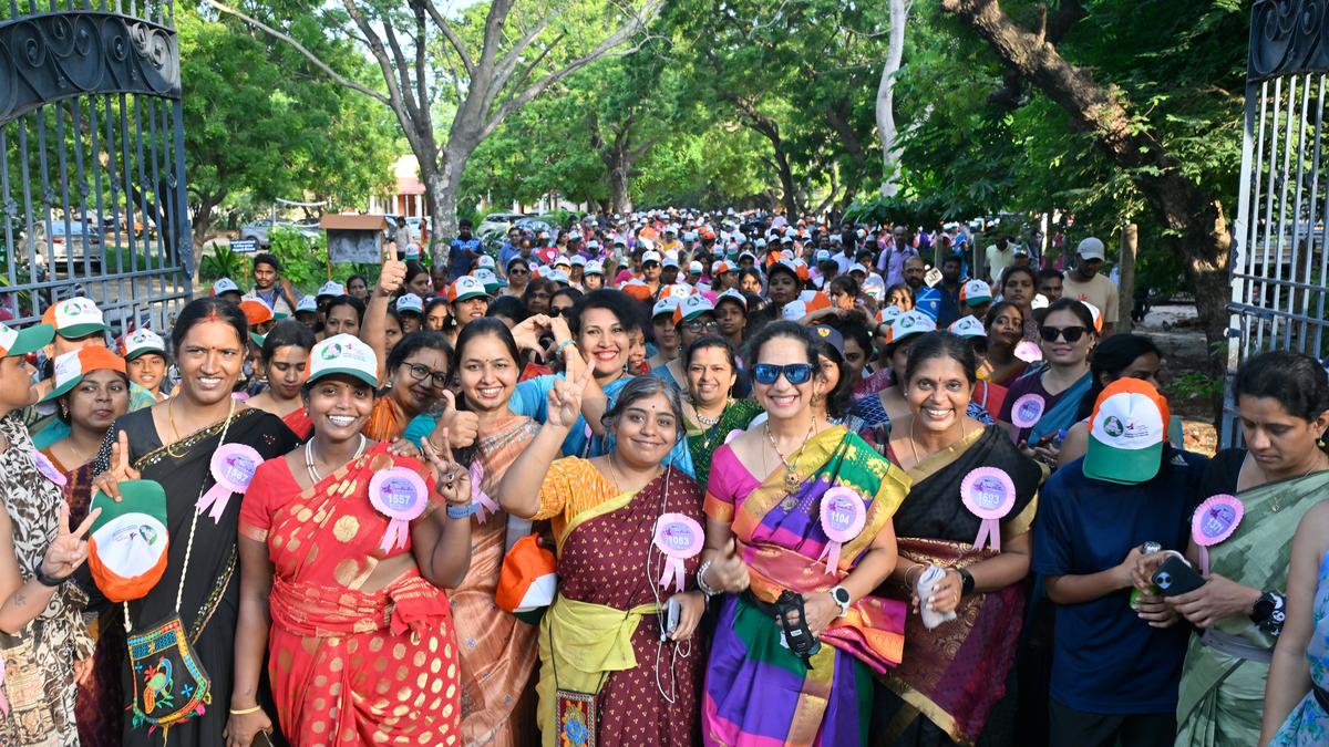 CHENNAI | In a sea of drapes, weaves, and colours, women come together for a sari marathon 