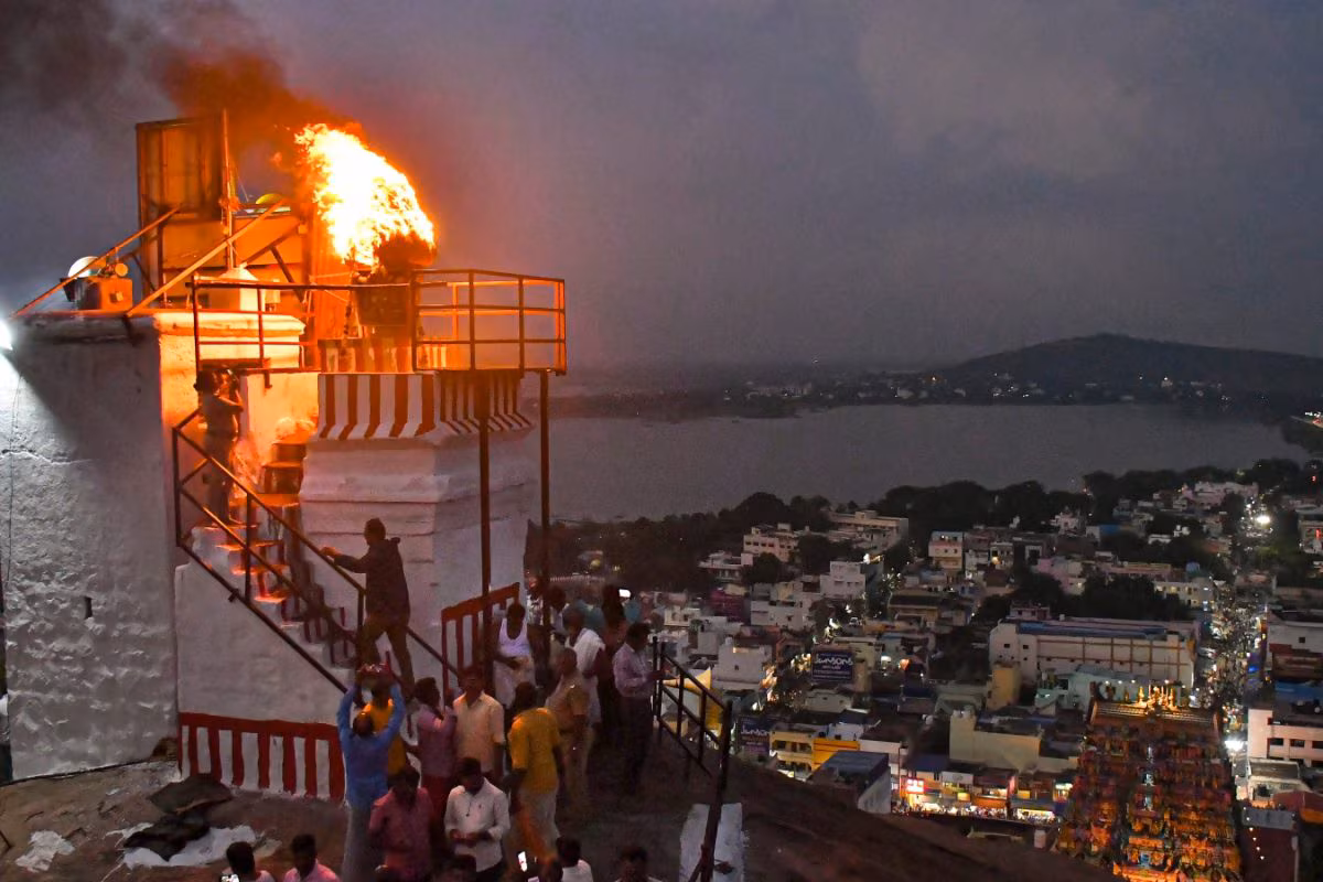 'Satyameva Jayate': BJP Hails Madras HC Order Directing Lighting Of Deepam On Hill Shrine