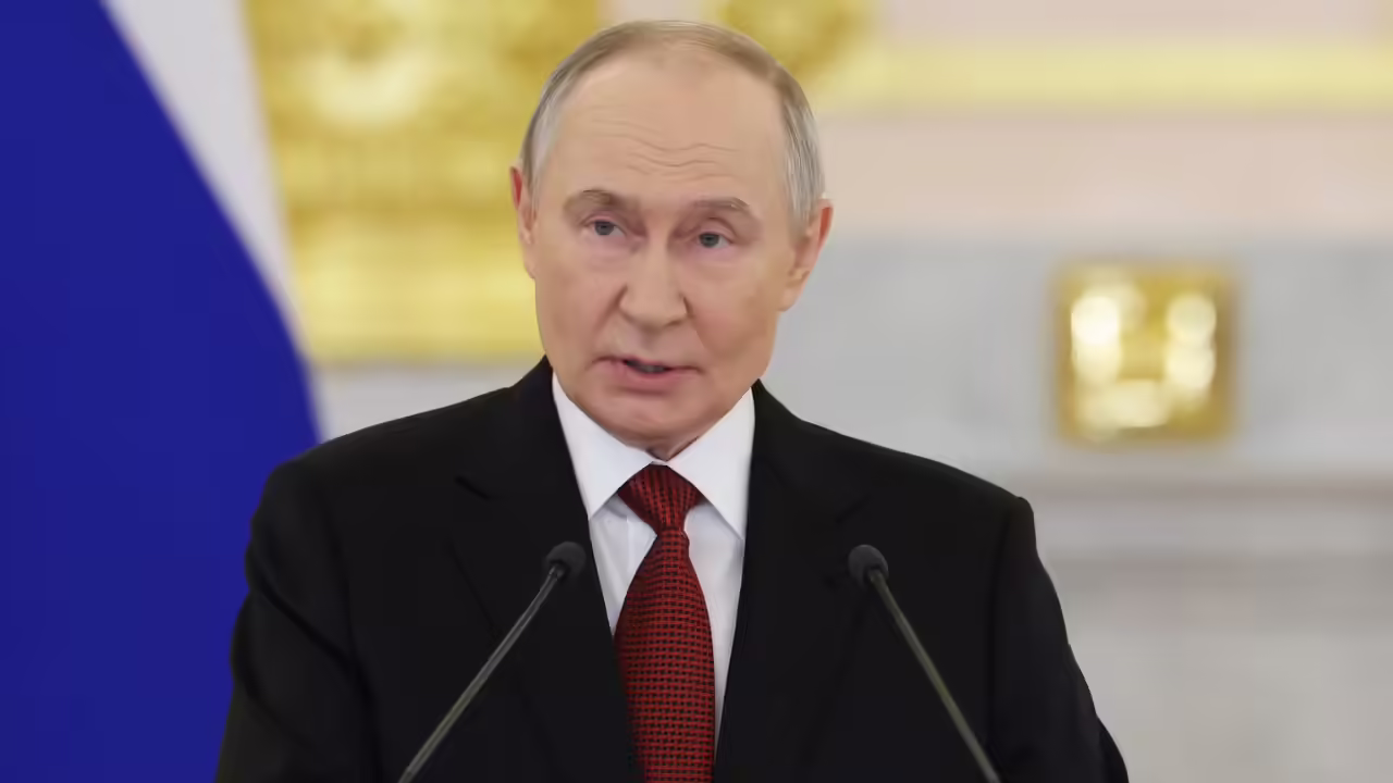 'Extremely tense': Putin speaks to Netanyahu, Pezeshkian to discuss Iran crisis; urges diplomatic solution