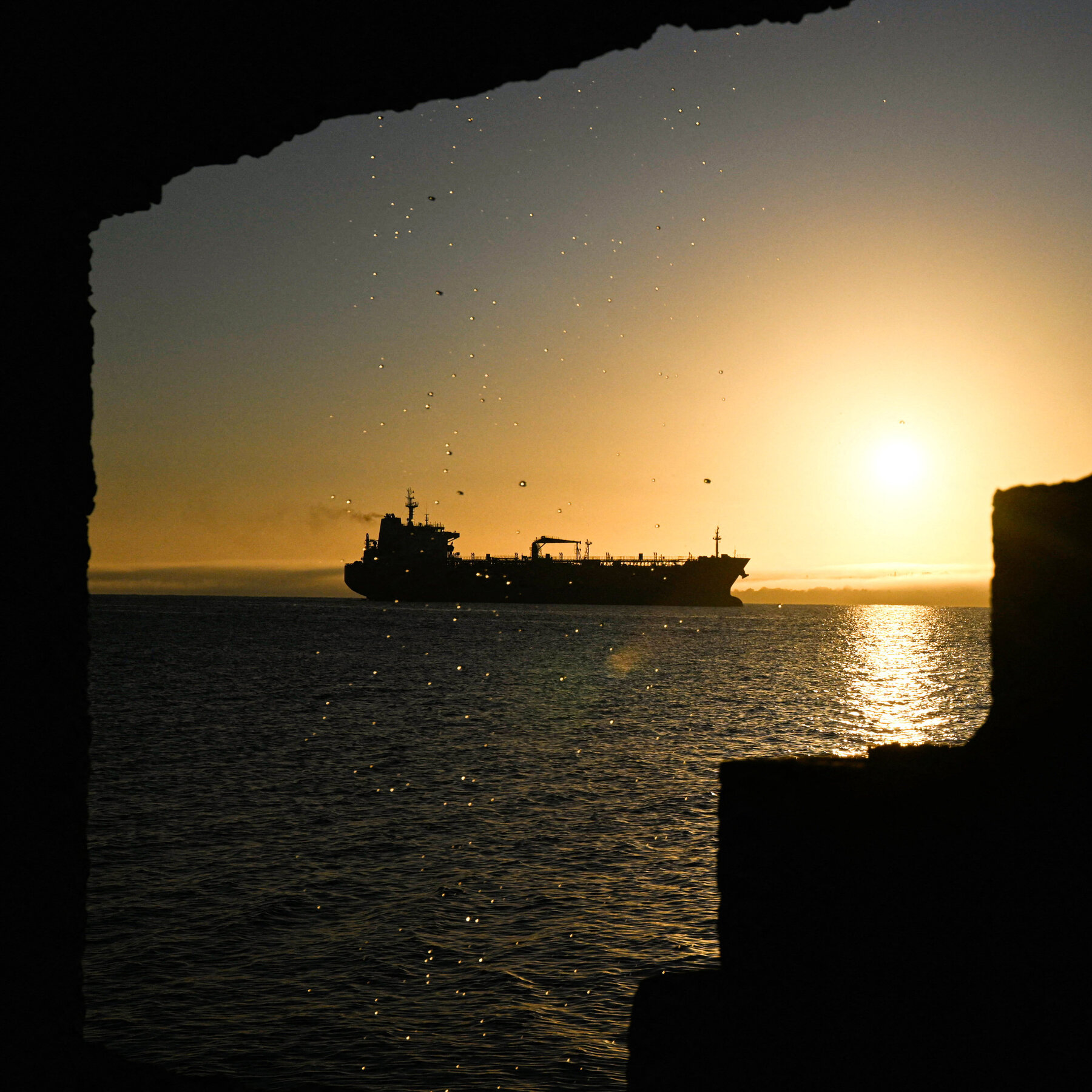 Can Cuba Survive Without Venezuela’s Oil?