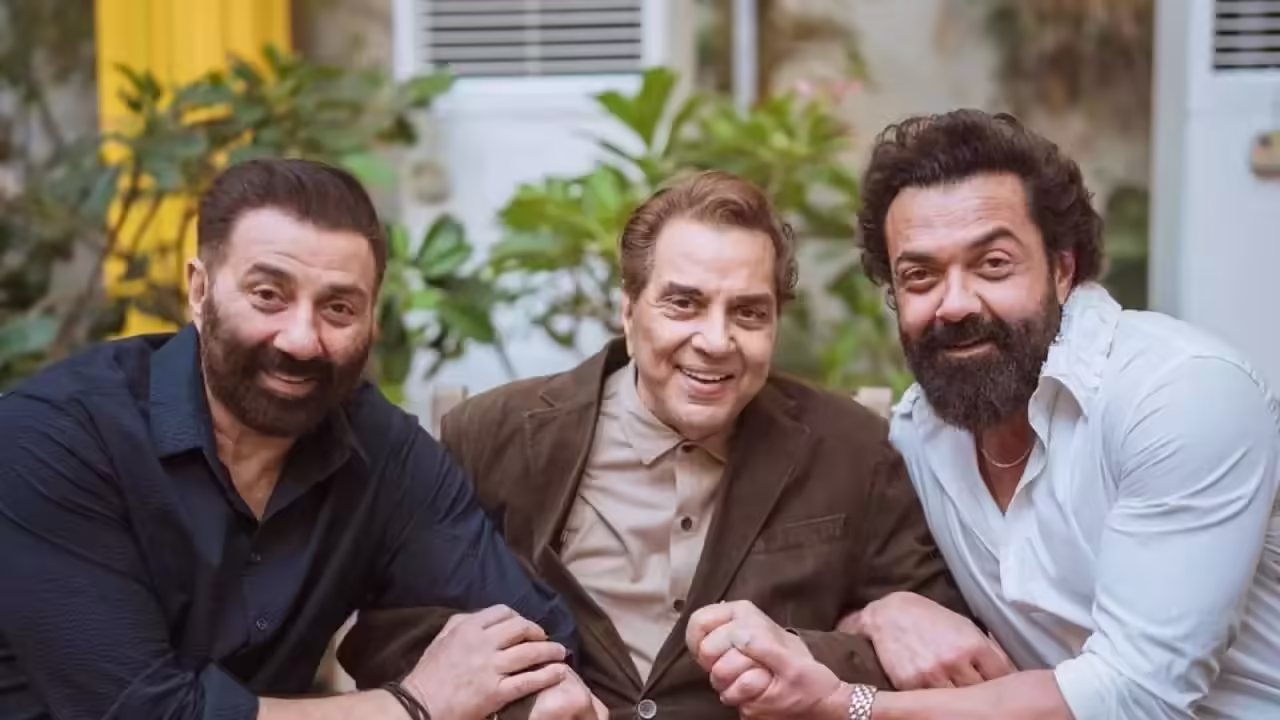 Sunny, Bobby to add another floor to Dharmendra's 60 cr home