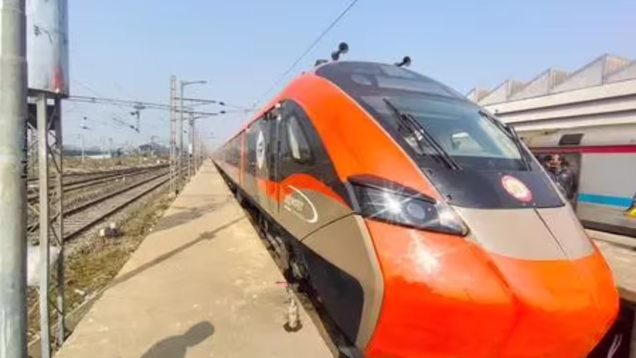 Stricter cancellation rules for Vande Bharat sleeper trains; no refund within 8 hours