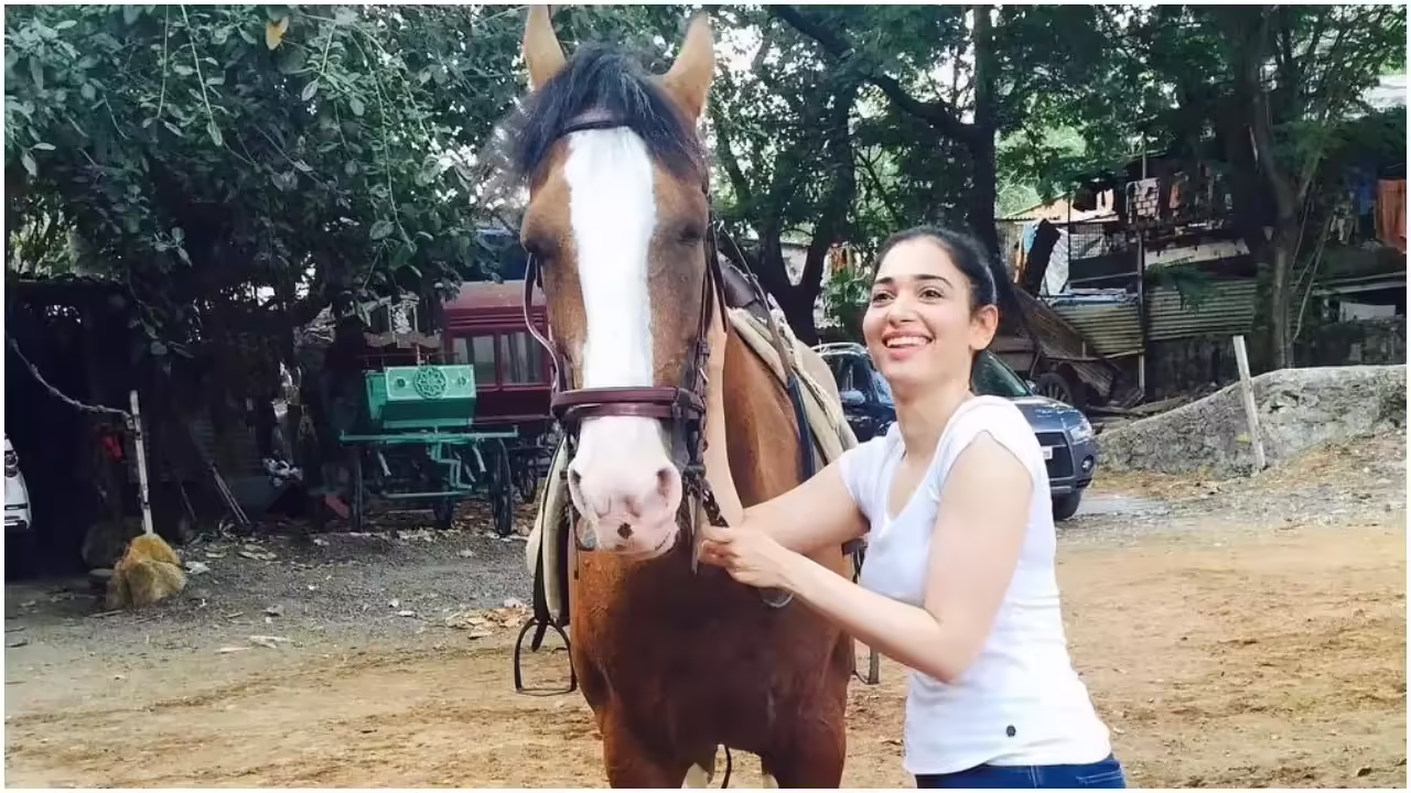 Tamannaah revives 2016 vibes, shares Baahubali throwbacks