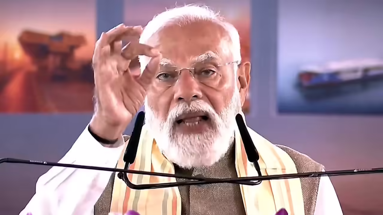'Bengal ready to topple TMC's maha jungle raj': PM Modi rips into Mamata govt; watch
