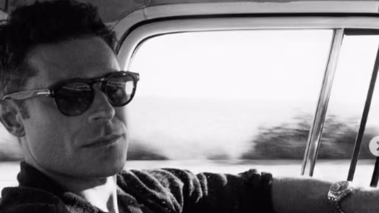 Zac Efron makes rare public appearance at patriots playoff game