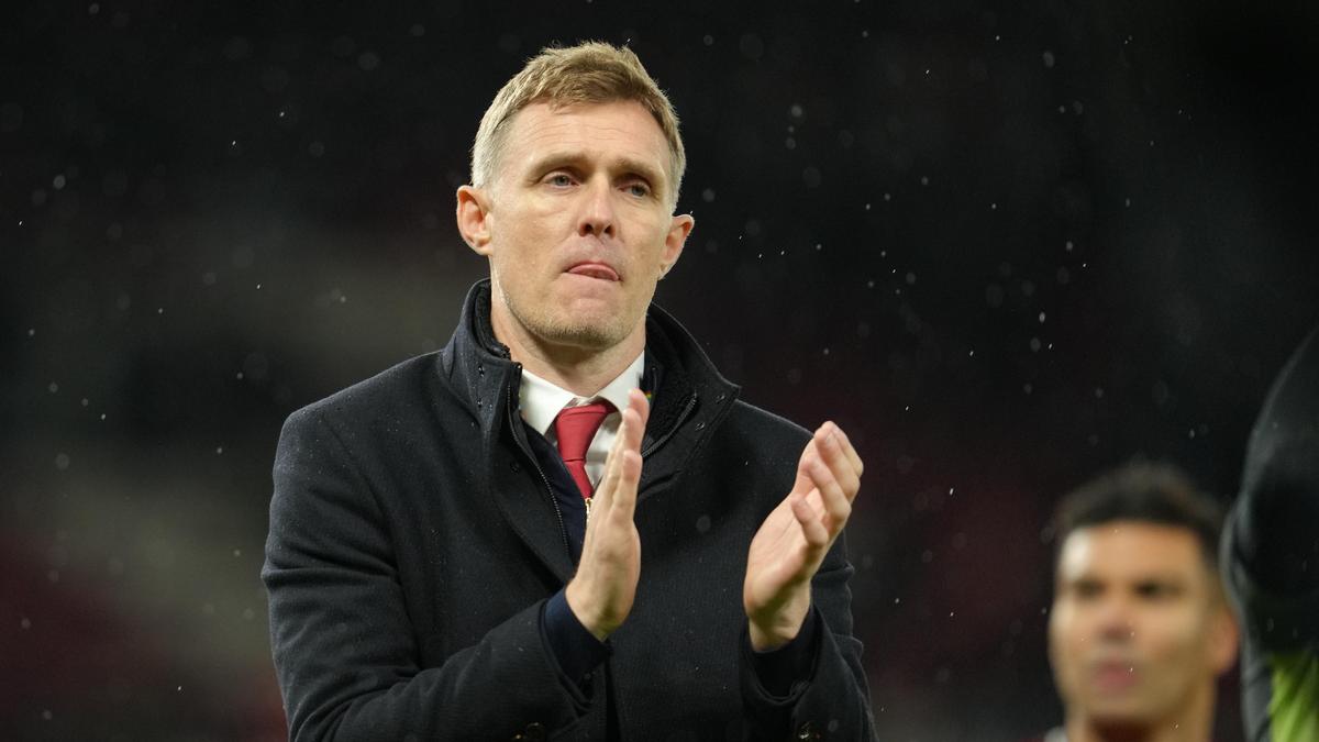 Manchester United crashes out of FA Cup as club weighs up candidates for interim coach