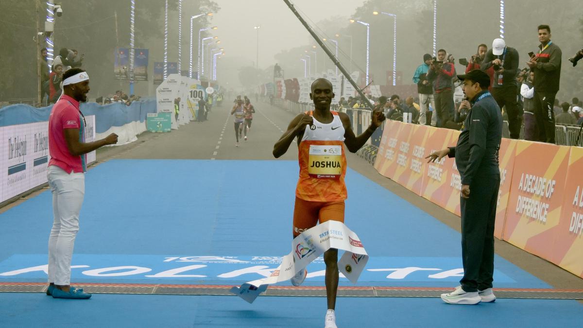 Convincing wins for Uganda’s Cheptegei and Ethiopia’s Degitu