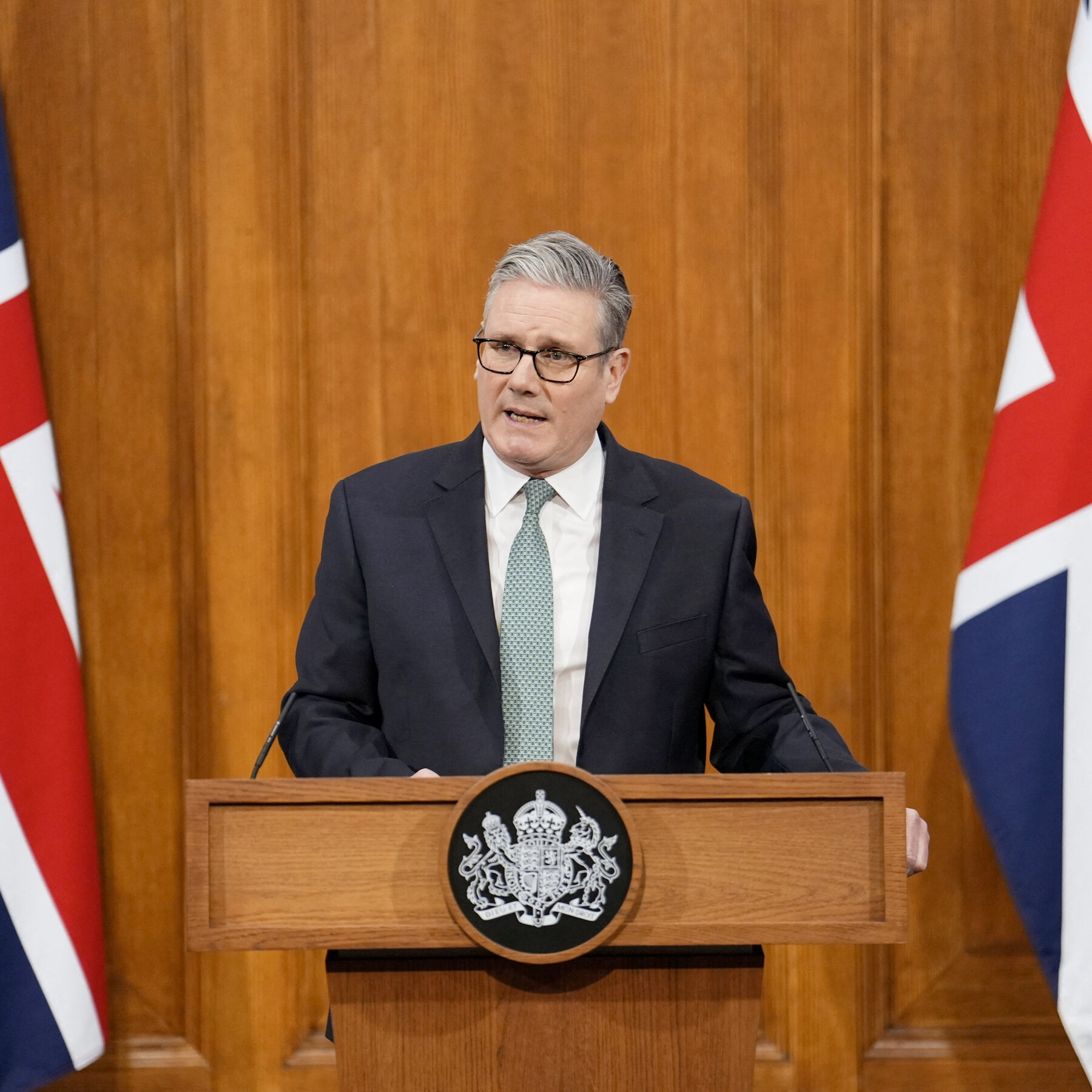 Starmer Pushes Back Against Greenland Tariff Threat as ‘Completely Wrong’