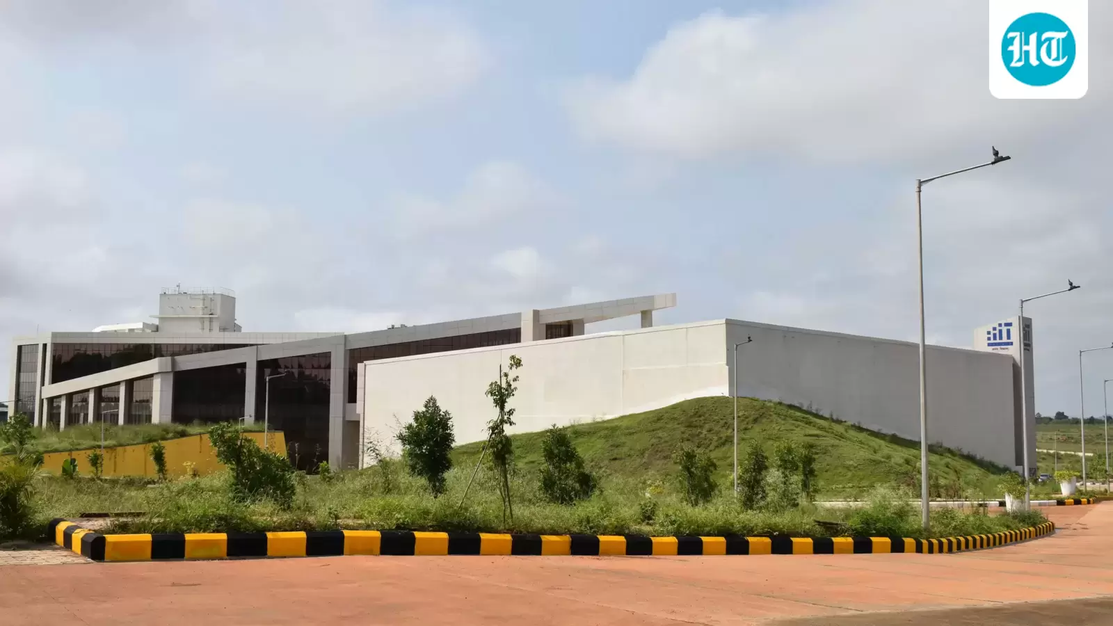 IIIT Dharwad launches M.Tech (CSE) course in AI&ML, Cybersecurity & Cloud Computing