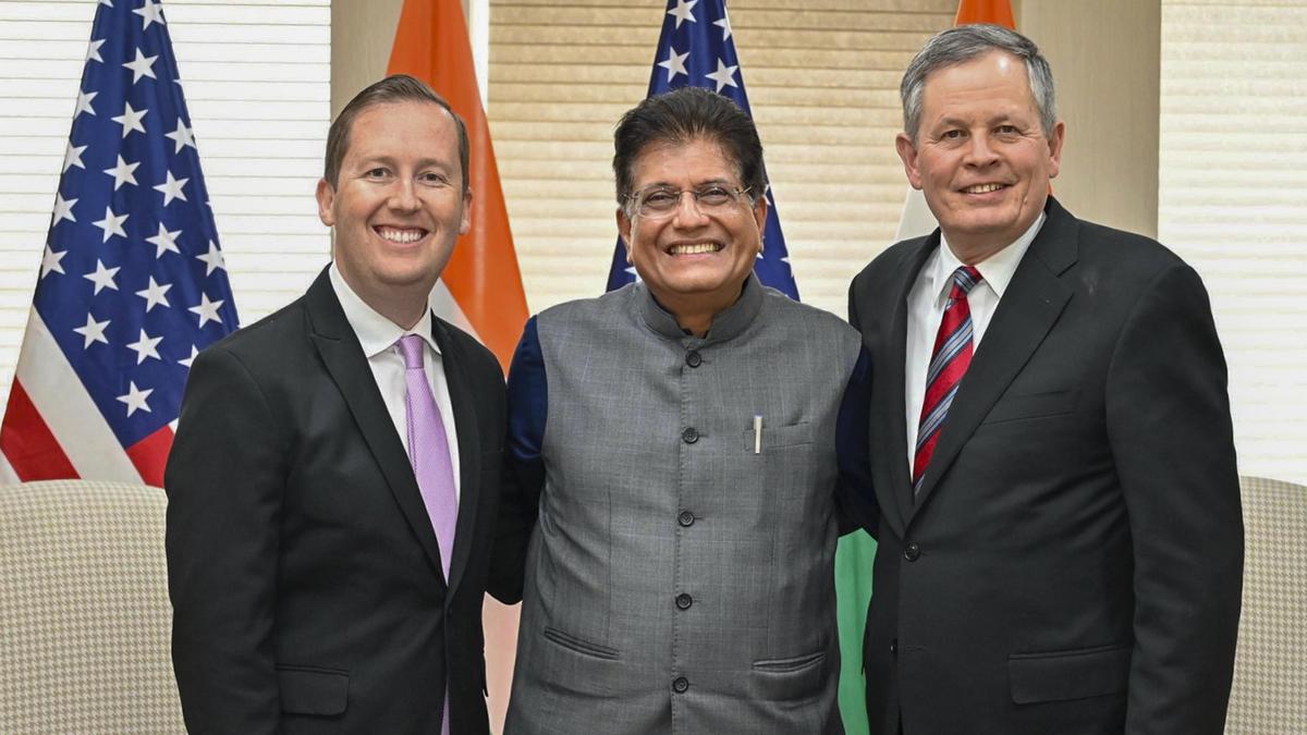 U.S. senator concludes visit to India to persuade leaders to include ‘favourable’ pulse provisions in future FTA