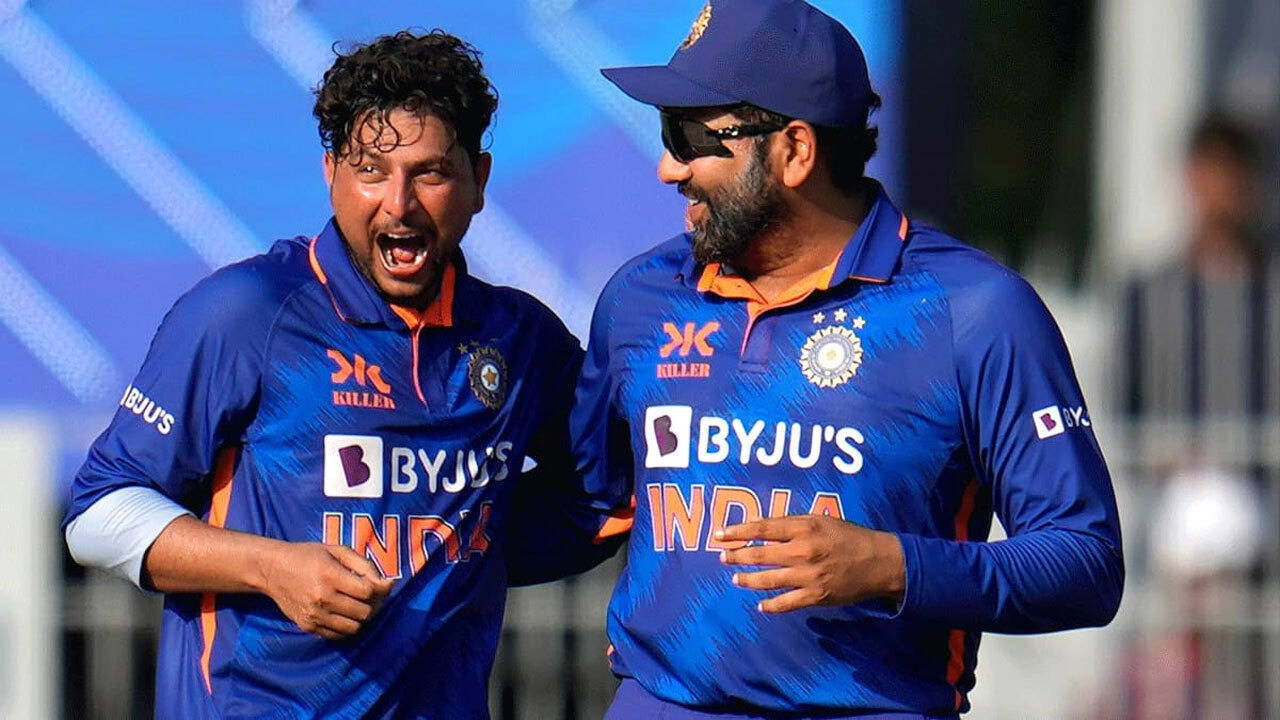 Warning! 'Ball daal apna chup chap aur peeche ja': Rohit Sharma to Kuldeep Yadav