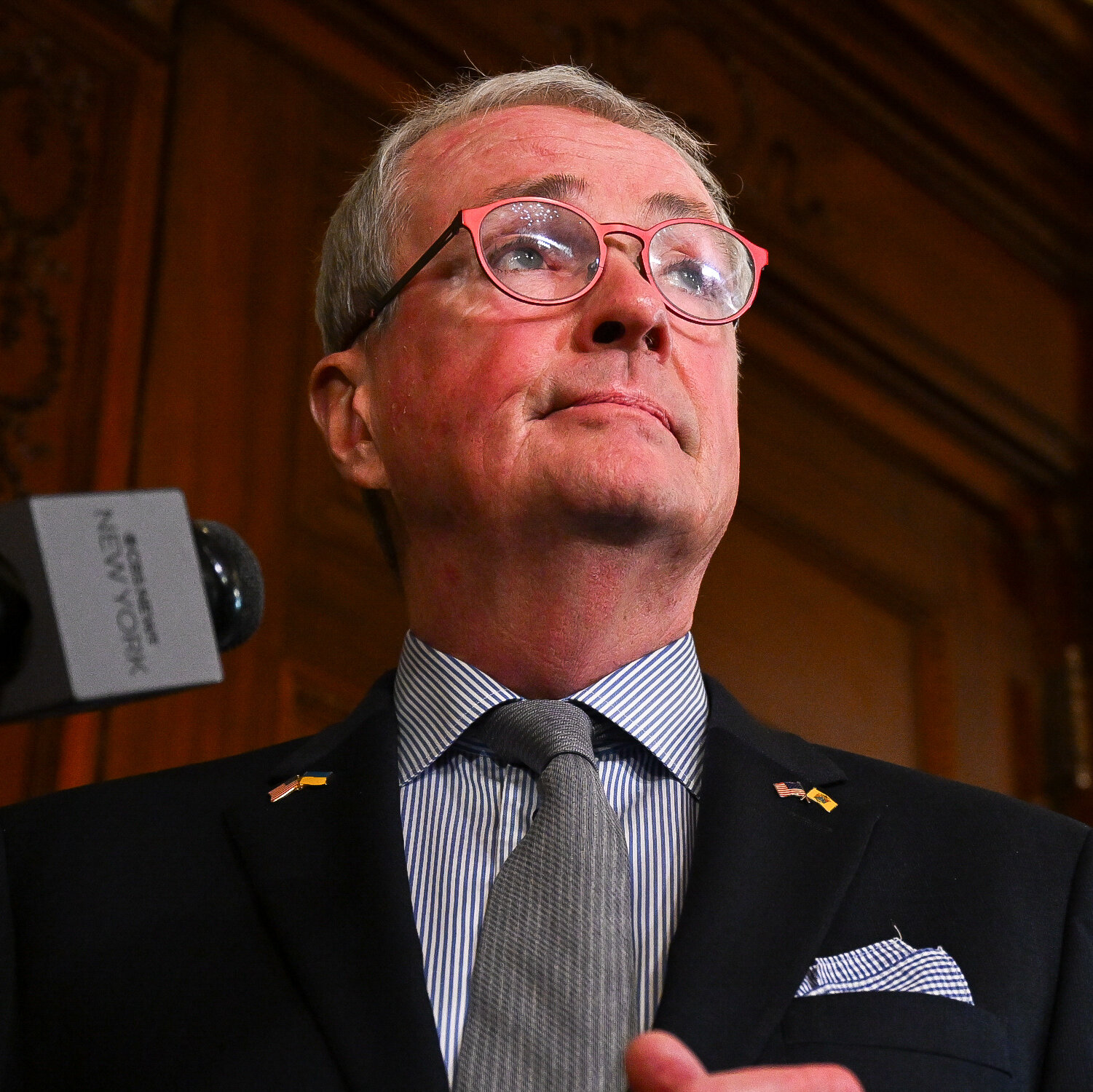 In Final Hours as Governor, Murphy Vetoes 2 Immigrant Rights Bills