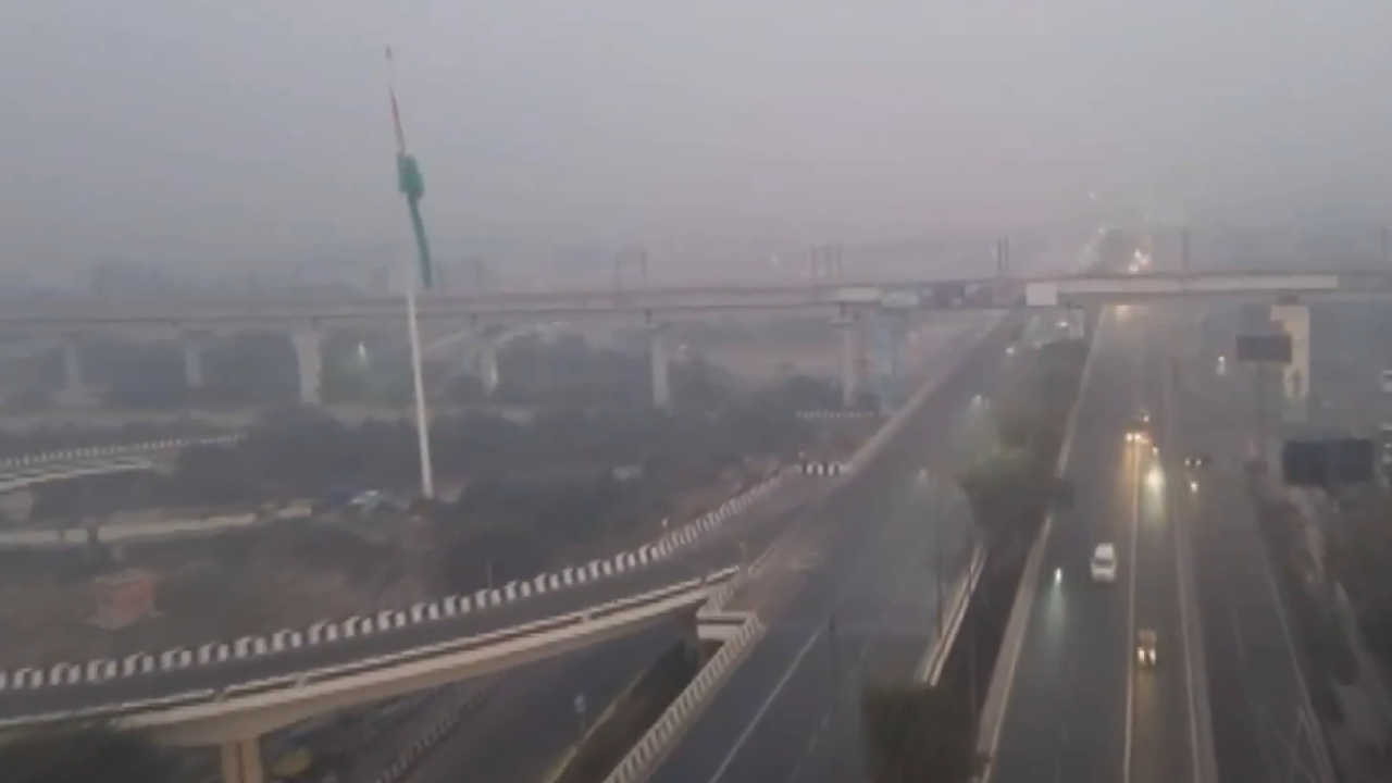 Delhi-NCR air remains toxic: AQI at 341 in ‘very poor’ zone; GRAP-4 lifted