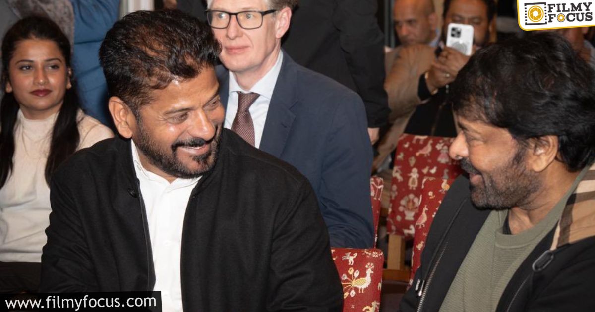 Chiranjeevi And Revanth Reddy Share Warm Moment
