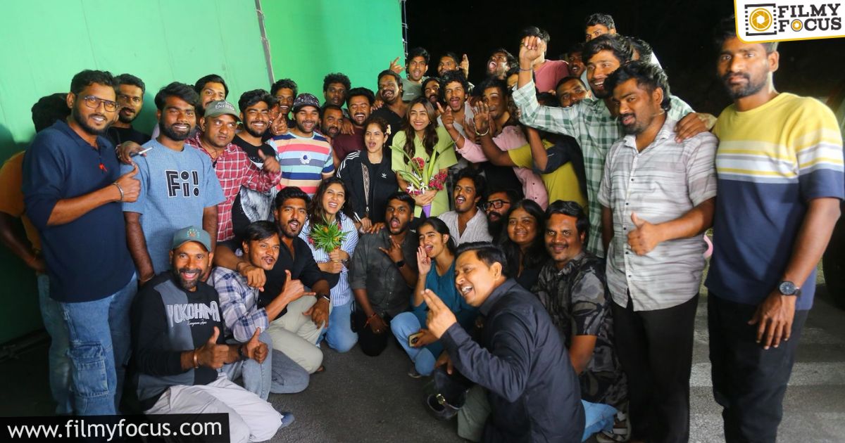 Dacoit Shoot Wrapped, Mrunal Thakur Shares Update