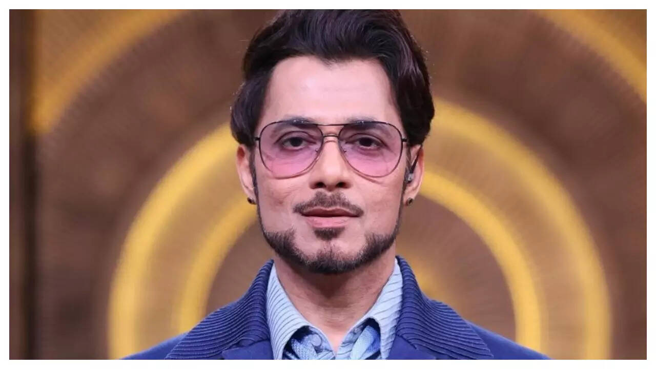 Anupam Mittal’s AI warning: Tech entrepreneur predicts middle manager's risk; urges upskilling in India