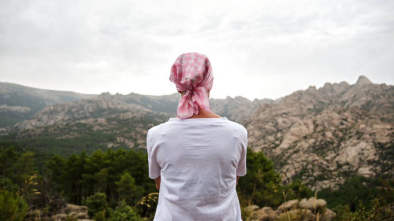 Teacher shares her incredible fight against endometrial adenocarcinoma