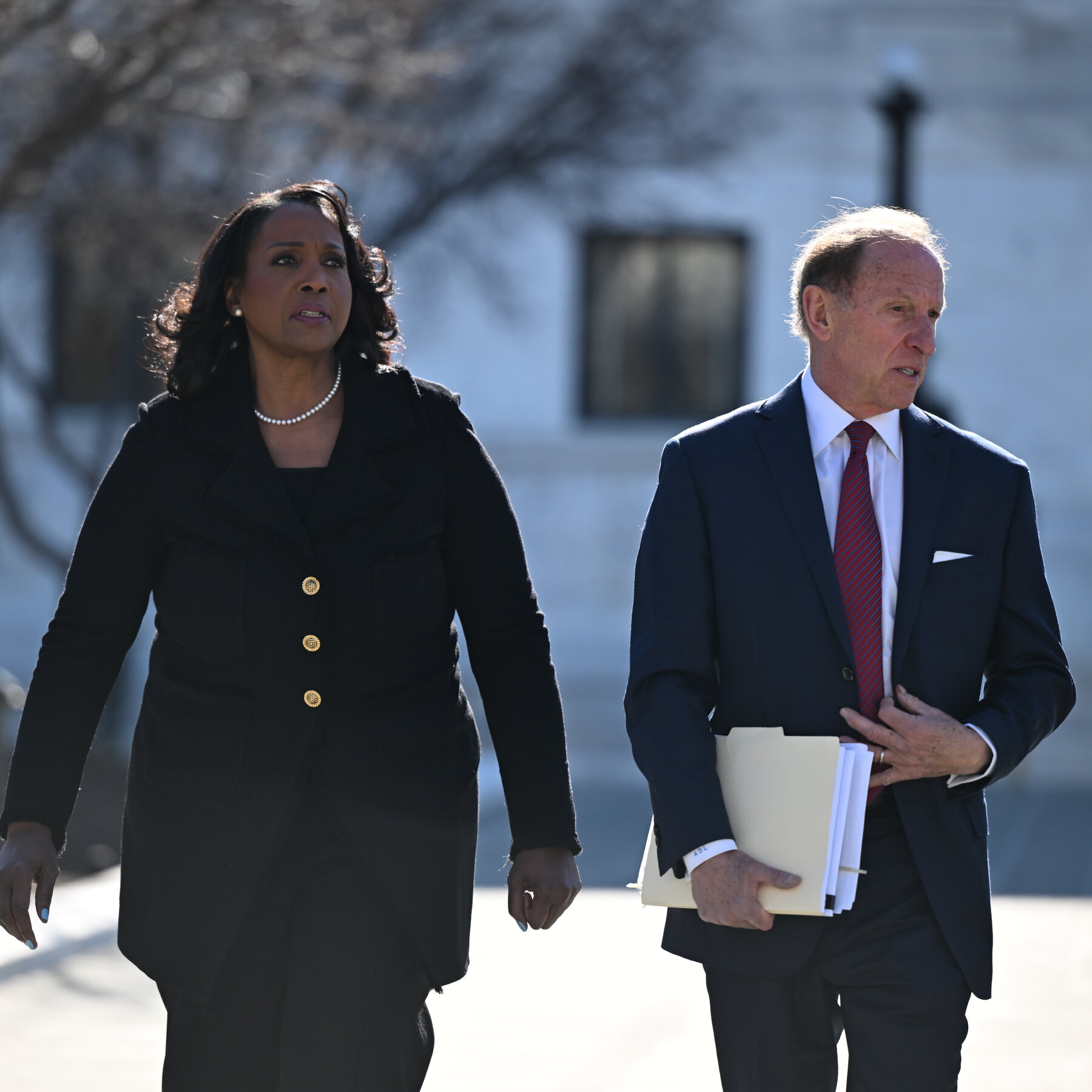 4 Takeaways from Supreme Court Hearing on Trump’s Firing of Fed Official