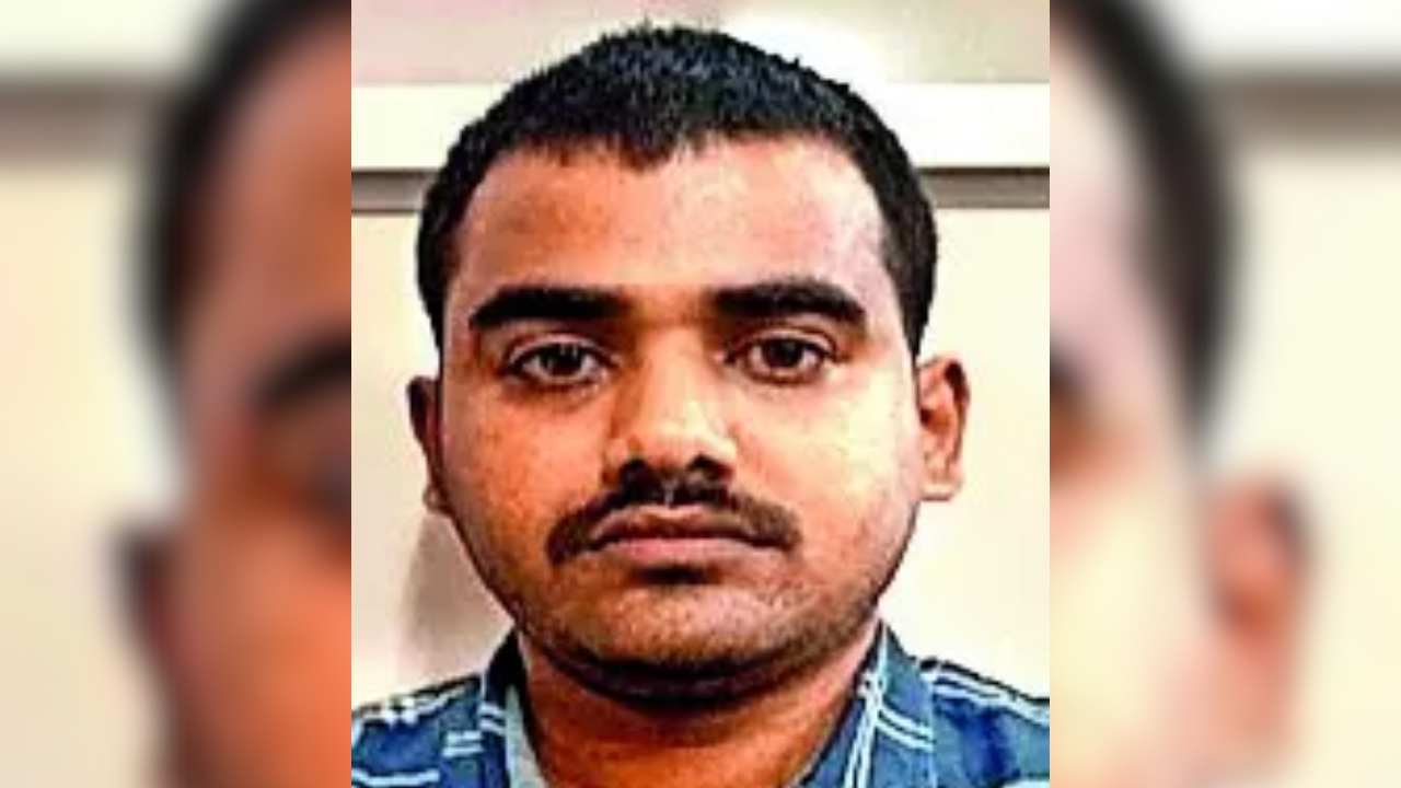 Bengaluru chaat shop owner, aide kill estranged wife, hang body to fake suicide