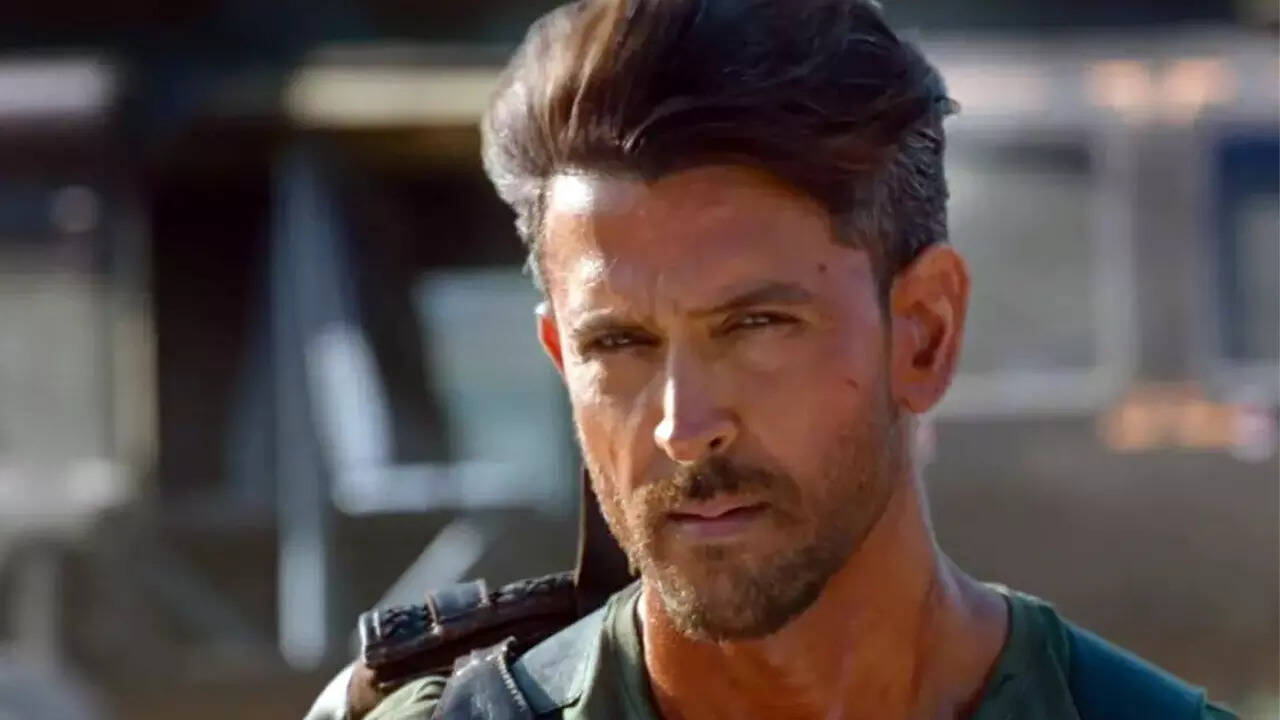 Hrithik Roshan Praises Happy Patel: Actor hails Vir Das’s debut