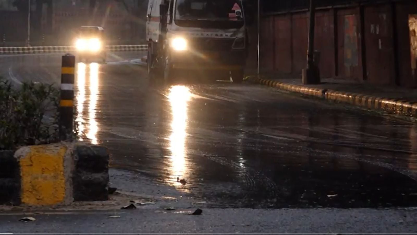 After a warm spell, rain brings winter chill back in Delhi; more showers on cards