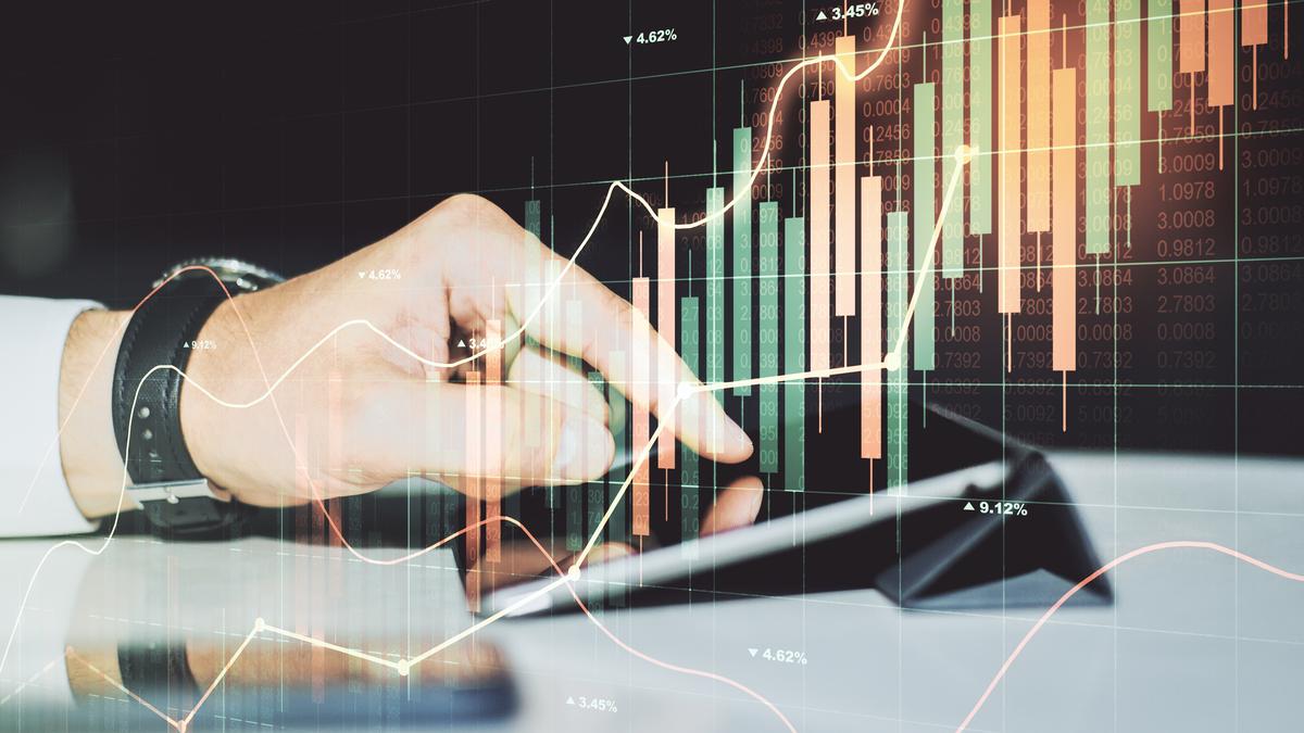 SEBI accuses executives at EY, PwC of insider trading in Yes Bank share sale