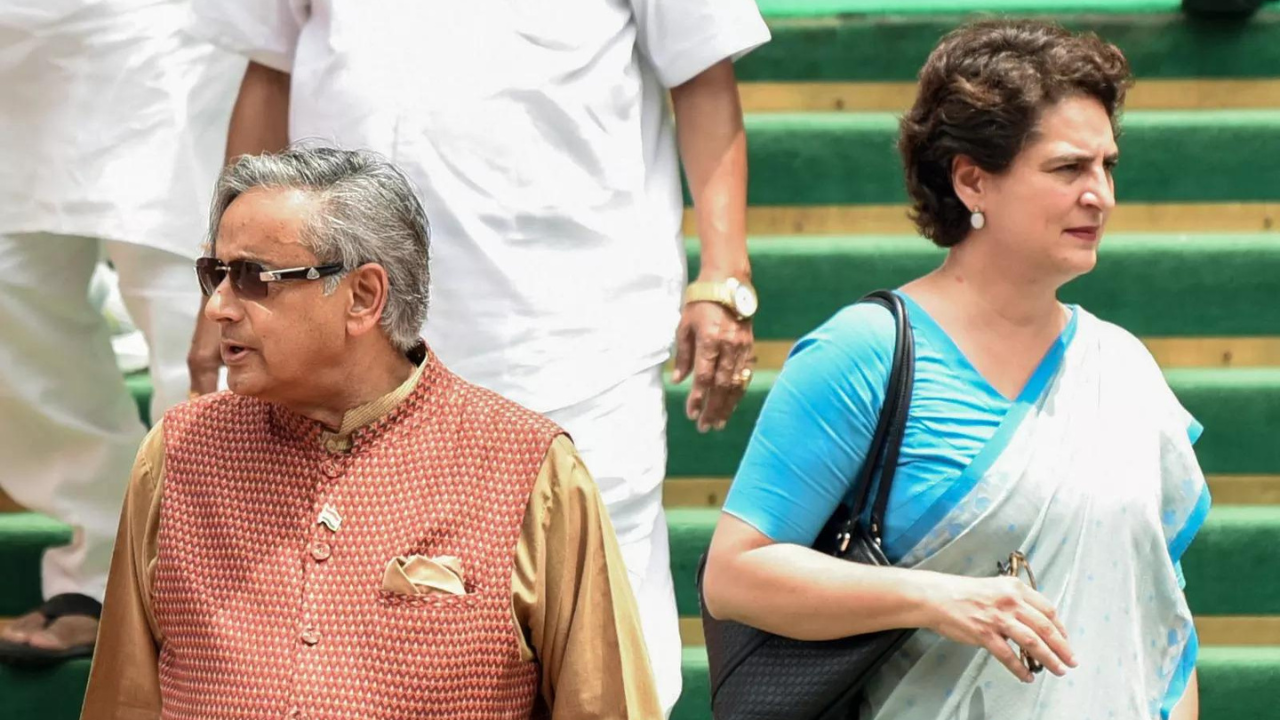 'Maha Yuddh in Maha Panchayat?' BJP trolls Congress amid Shashi Tharoor remark; recommends 'Board of Peace'