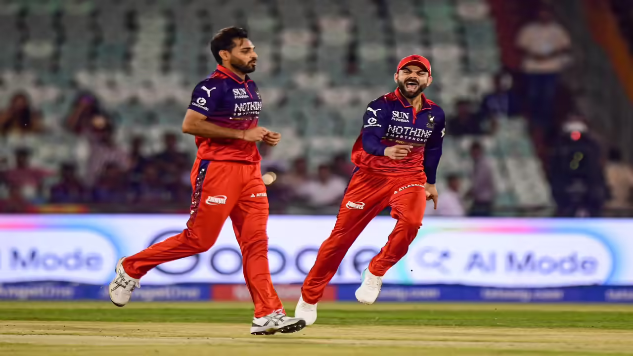 Bhuvneshwar Kumar Draws Level With IPL Wickets Benchmark Against KKR