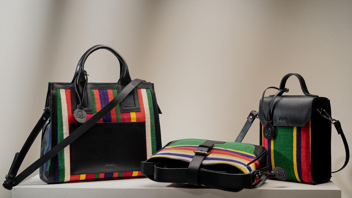 Chennai Brand ‘Indru’ Turns Jamakkalams Into Chic, Sustainable Bags