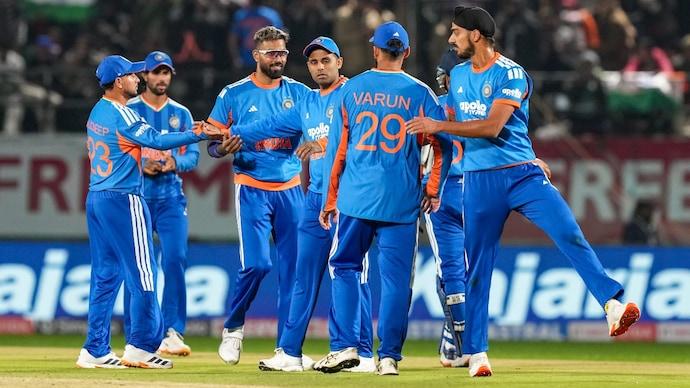 IND vs SA 4th T20I: Suryakumar, Gill Under Pressure as India Eye Series Win